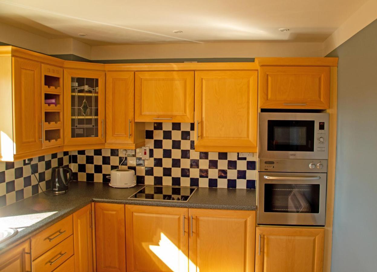 Dingle Town Holiday Home By Trident Holiday Homes 外观 照片