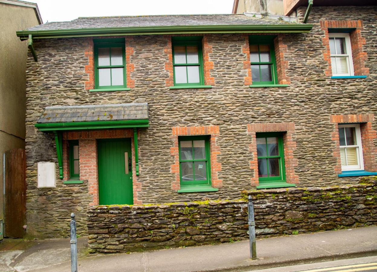 Dingle Town Holiday Home By Trident Holiday Homes 外观 照片